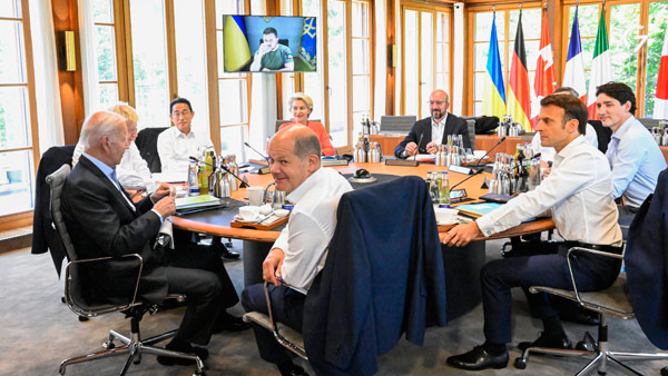 우크라이나 대통령과 화상으로 G7 정상회의 [자료사진: 연합뉴스 제공]