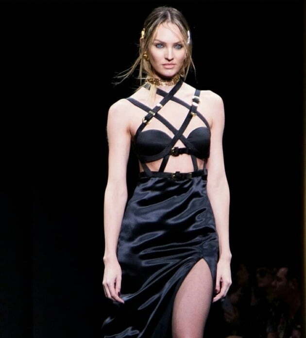 베르사체의 본디지 스트랩 드레스(Bondage strap dress). 사진출처=versace instagram