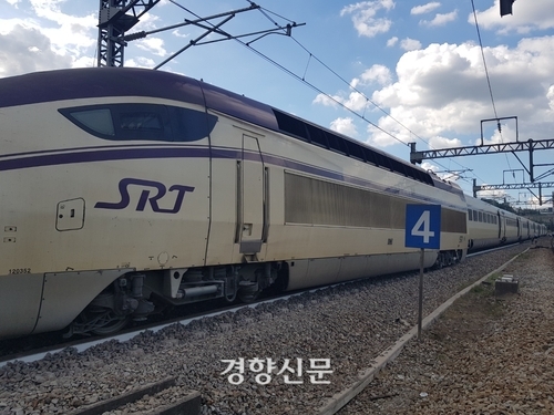 탈선한 SRT 고속열차. 연합뉴스