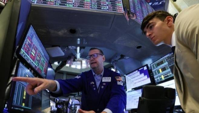 뉴욕증권거래소의 트레이더. / 사진=연합뉴스