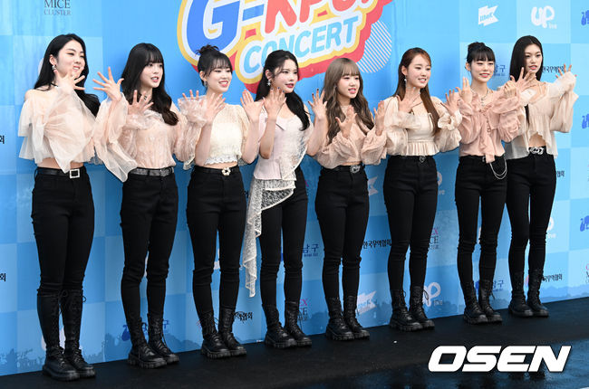 On the afternoon of the 16th, G-KPOP concert was held at the East Square of COEX, Gangnam-gu, Seoul.Before the concert, Weki Meki poses: 2022.07.16