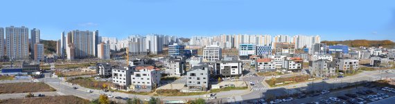 강원 원주의료기기종합지원센터에서 바라본 원주 기업도시 모습. /뉴스1