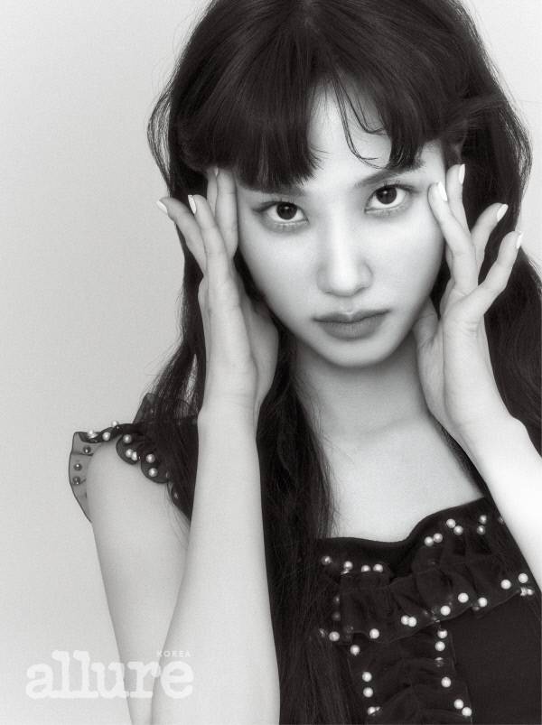 얼루어 2022년 7월호 배우 박은빈 인터뷰 화보. 소속사 나무액터스 제공
