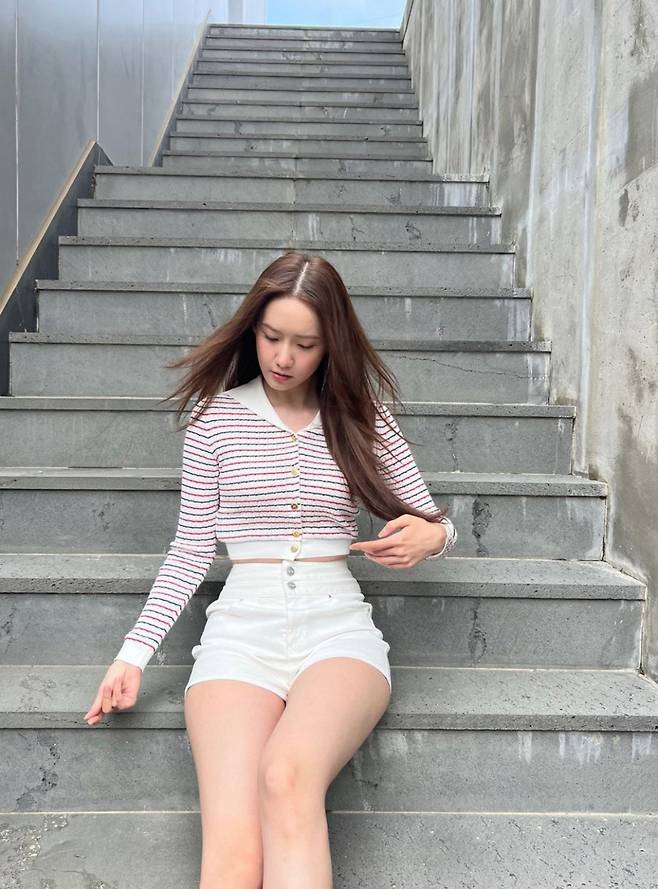 /사진=윤아 인스타그램