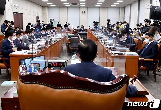 8일 서울 여의도 국회 행정안전위원회에서 윤희근 경찰청장 후보자 인사청문회가 열리고 있다. (공동취재) 2022.8.8/뉴스1 ⓒ News1 허경 기자