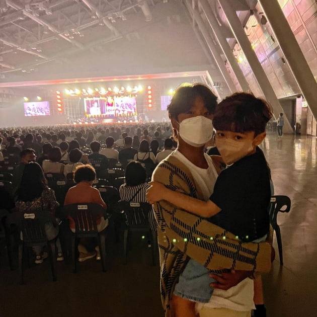 /사진=서하얀 인스타그램