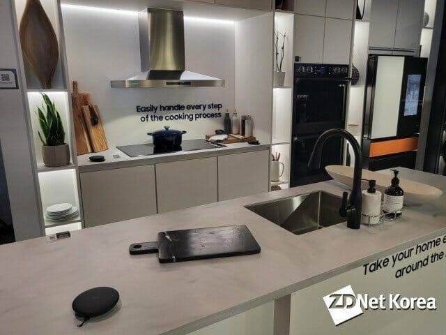 주방 '커넥트+(Connect+) 존'(사진=지디넷코리아)