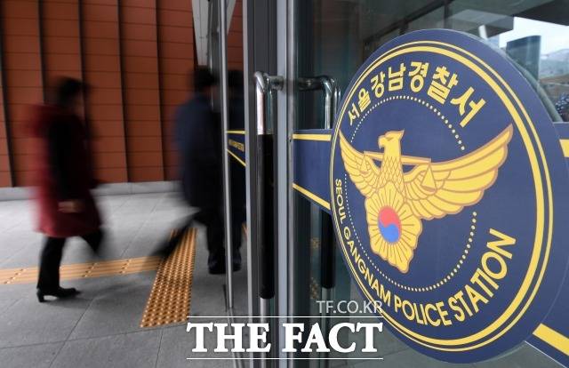 친구와 술을 마신 뒤 강물에 들어가 실종된 20대 남성으로 추정된 시신이 발견됐다. /더팩트DB