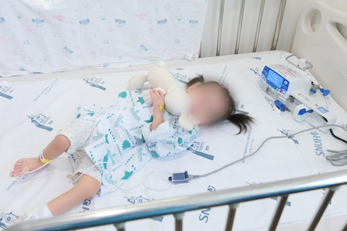 척수성근위축증 유전자 치료제인 졸겐스마의 첫 투여 환자 어린아이. 서울대병원 제공