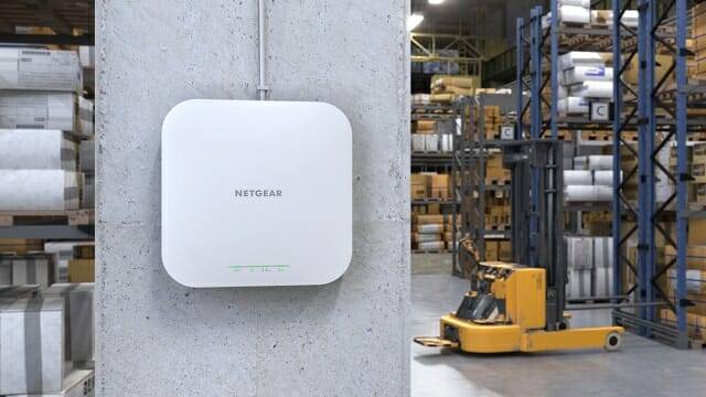 넷기어 WAX610 와이파이6 액세스포인트.