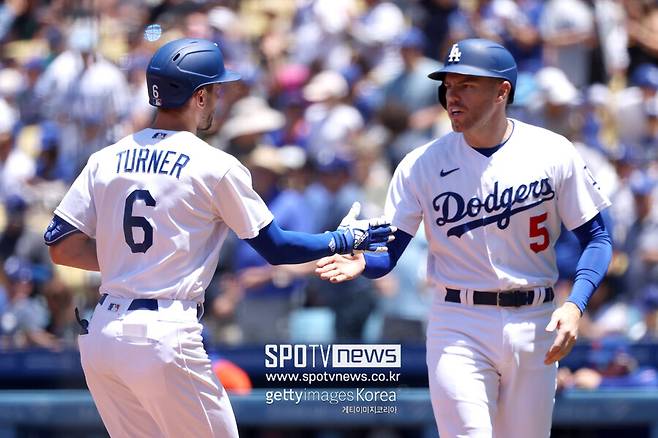 ▲ 21년 만의 진기록에 도전하는 트레이 터너(왼쪽)와 프레디 프리먼