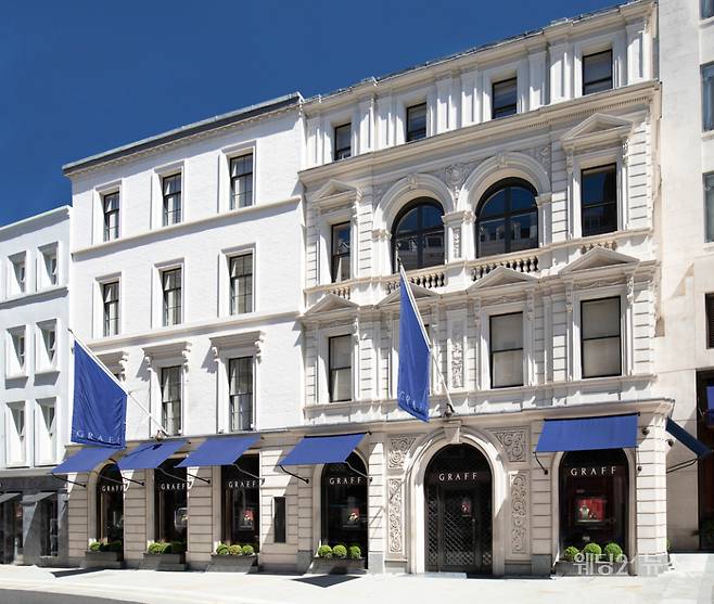 그라프 런던 뉴 본드 스트리트 프래그십 스토어 (사진제공 : GRAFF)