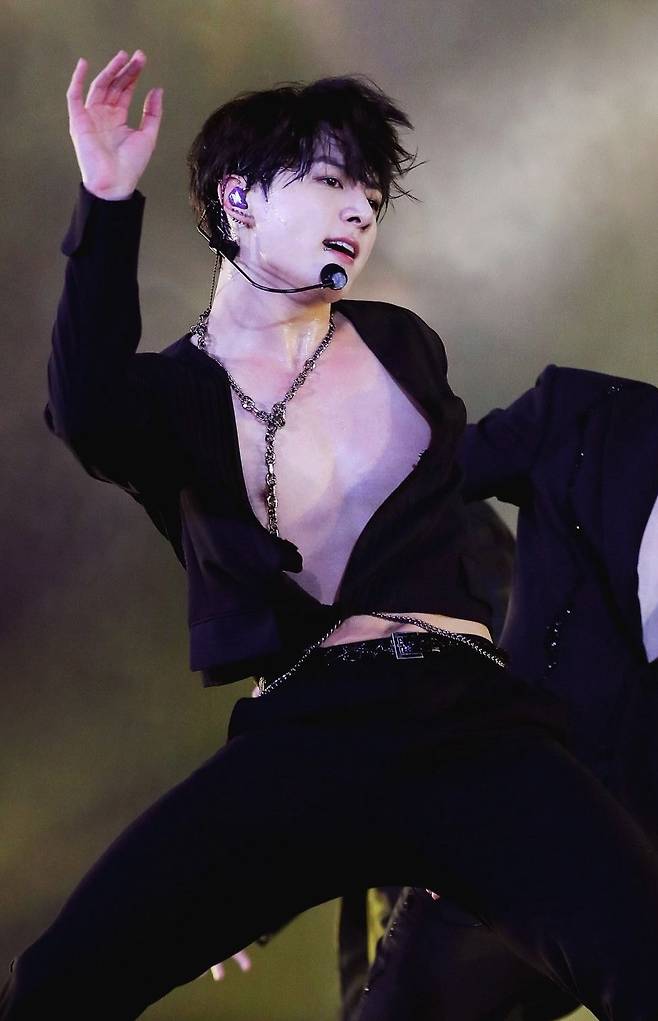 방탄소년단 정국의 '18가지 베스트 솔로 음악 모멘트'..美빌보드 집중 조명