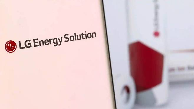 This file photo shows LG Energy Solution's logo (Reuters-Yonhap)
