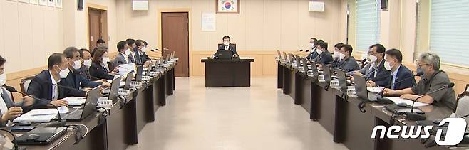 충북교육청 간부회의 모습/ 뉴스1