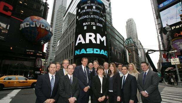 1998년 나스닥에 상장한 ARM. 손정의 회장은 2016년 ARM을 인수하며 상장폐지를 결정했다. 현재 비상장 상태다. 한경DB