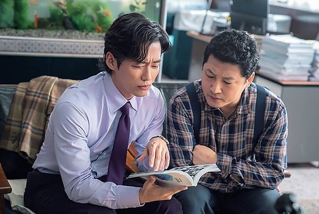 SBS 드라마 《천원짜리 변호사》 스틸컷ⓒSBS 제공