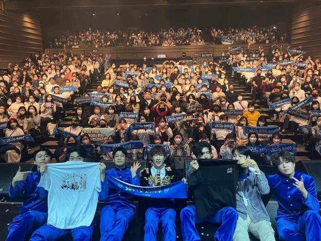 서도밴드가 지난 2일 서울 신한pLay스퀘어 라이브홀에서 개최한 단독 콘서트 ‘Influencer’를 성료했다. 어트랙트엠 제공