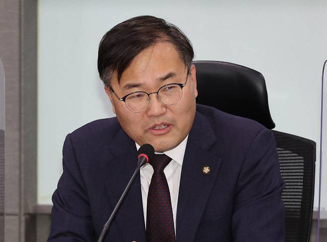 홍석준 국민의힘 의원이 지난 7월 15일 오후 서울 여의도 국회 의원회관에서 열린 ‘윤석열정부 성공적인 규제개혁 방안 정책세미나’에서 인사말을 하고 있다. (사진=연합뉴스)