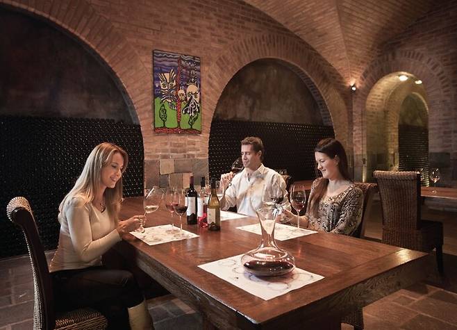 안델루나 레스토랑. 홈페이지