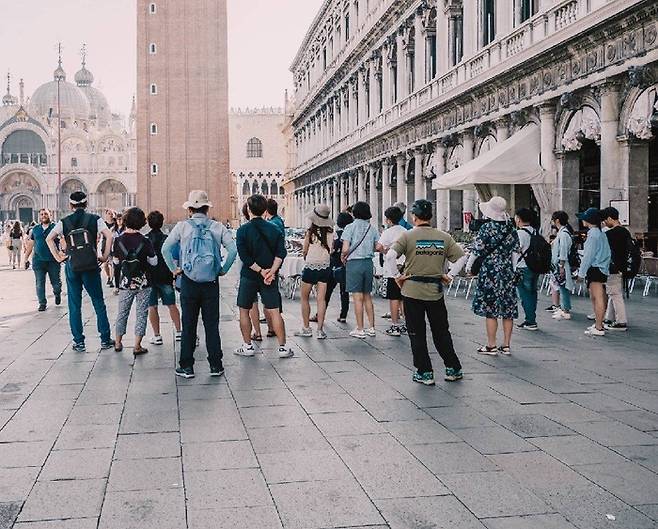 이탈리아를 찾은 패키지 여행객들 / 사진 = 언스플래쉬