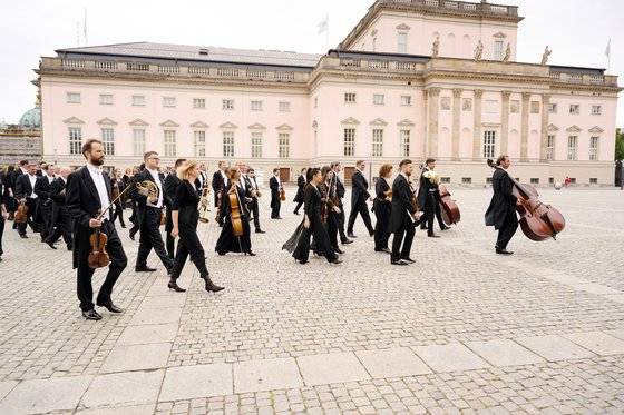 구동독 지역의 오케스트라 베를린 슈타츠카펠레는 독일 분단 기간 동안 독일 시민들의 자유과 자긍심의 상징이었다. 사진 마스트미디어