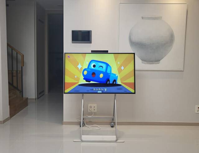 원퀵은 어떤 인테리어에도 잘 어울리도록 깔끔한 디자인이 특징이다. (사진=지디넷코리아)