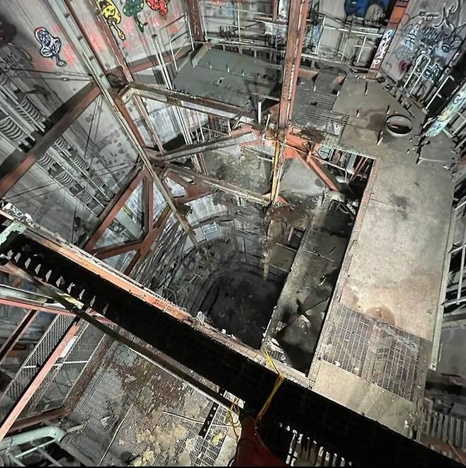 미사일 저장소 사진=에어비앤비 캡처(Gary Baker)