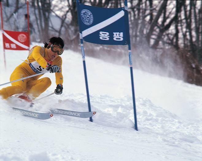 스키가 생소하던 1970년대부터 지속적으로 국제대회를 열어 동계 올림픽의 초석을 마련했다.