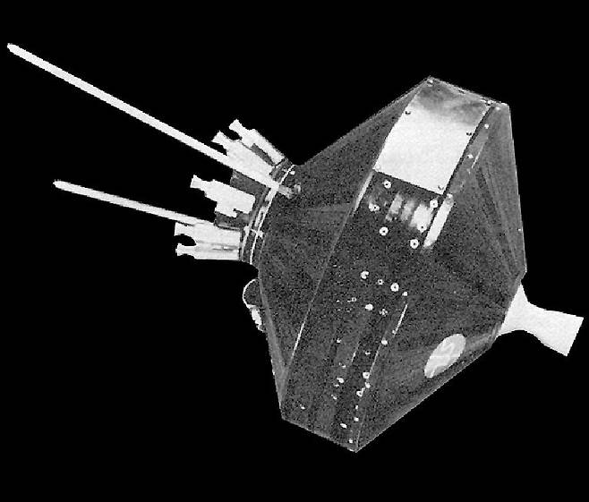 인류 최초의 심우주 탐사 시도이자 달 탐사에 도전한 미국의 궤도선 파이오니어 0 (에이블1). 출처 NASA/JPL