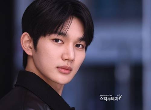 윤상현은 “좋은 배우가 되고 싶다”고 신인의 포부를 밝혔다. 유용석 기자