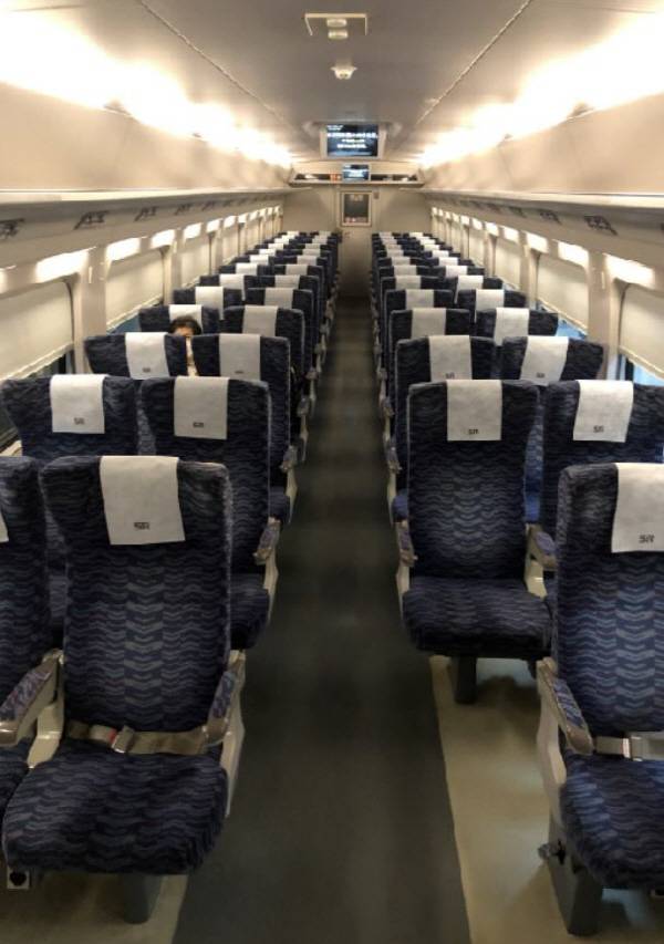 서울 수서역을 출발해 대전, 동대구를 거쳐 부산에 도착하는 SRT 339 열차. 연합뉴스