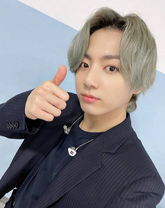 방탄소년단 정국 팬이라면 꼭 찾는 이곳..亞셀럽들 '뜨거운 팬심'