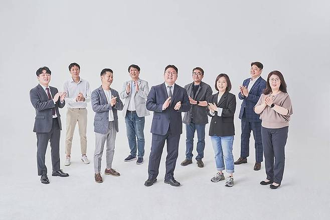 웰스메디텍 임직원들. 출처 = 웰스메디텍