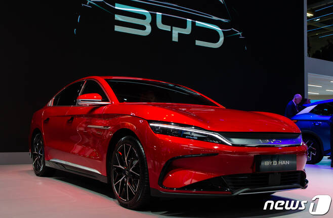 파리 모터쇼에 출품된 중국 BYD의 전기차. 2022.10.18/뉴스1. ⓒ News1 이준성 기자
