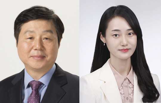 (왼쪽부터) 김정겸 충남대 교육학과 교수, 이윤경 대전교사노동조합 위원장.
