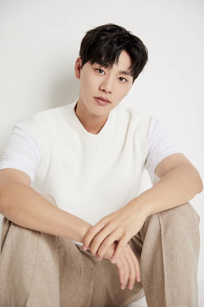 김우석/에일리언 컴퍼니