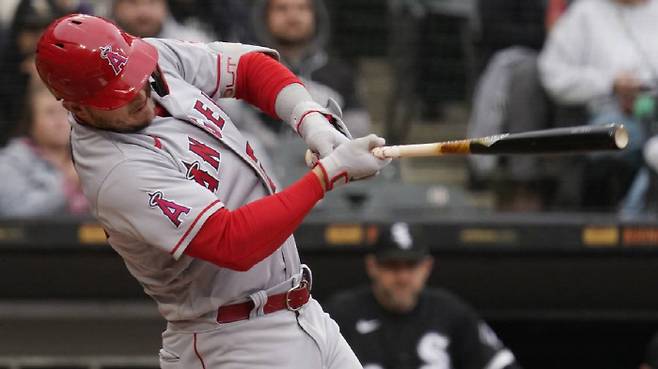 LA 에인절스 마이크 트라웃은 지난해 119경기에서 40홈런을 때렸다. AP연합뉴스