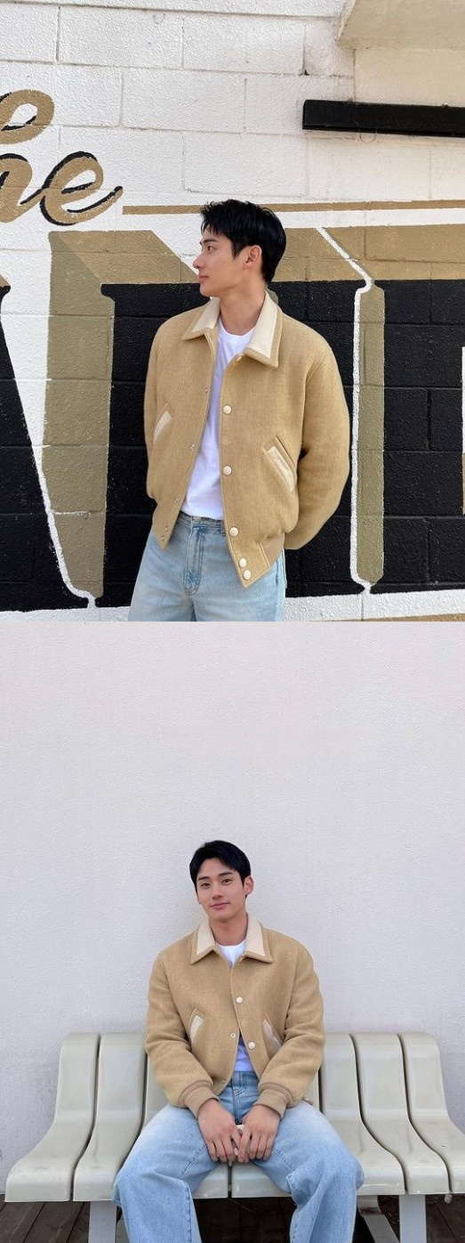 Jung Ga-ram posted three photos on his 17th day without any notice on his instagram.In the photo, Jung Ga-ram, wearing a beige tone jacket, looked at the side. He boasted a sleek nose and jaw line and showed off his warm visuals.The netizens responded I feel good, I am too my style, I am crazy, I am really handsome and so on.On the other hand, Jung Ga-ram took the role of Jung Jong-hyun, a police officer examiner, in the JTBC drama Understanding of Love