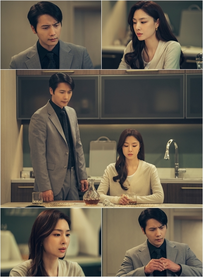 Seo Ji-hye, Lee Sang-woo Explosion on DrinkIn the 16th episode of TV Chosuns weekend drama Red Balloon (playwright Moon Young-nam/director Jin Hyung-wook), Cho Eun-gang (Seo Ji-hye) was depicted blackening coldly again after hearing harsh remarks from junk dealer (Yoon Joo-sang).Feeling humiliated by the humiliating humiliation, Cho Eun-gang visited Ko Cha-won (Lee Sang-woo) and sadly provoked him, saying, Im scared and scared, but I want to see where this end is.In the 17th, which will be broadcast on February 18th, Joe Eun-gang and Ko Cha-won will be shown in a fight.In the play, Jo Eun-gang drinks at Ko Cha-wons house. When Jo Eun-gang is emptying his glass alone, Ko Cha-won enters the house and Jo Eun-gang begins to confide in Ko Cha-won while drunk.And when Feeling rises up, Joe Eun-gang bursts into a frenzy, and Ko Cha-won takes a shot of the drink and pulls out The Wedding Ring from his finger.However, when Ko Cha-won persuades the cold-tempered Joe Eun-gang, the Joe Eun-gang shakes Ko Cha-won and feels again.Like a roller coaster, the feeling of the gap between the two people repeating the dangerous appearance of the  ⁇   ⁇   ⁇   ⁇   ⁇   ⁇   ⁇   ⁇   ⁇ .......................................