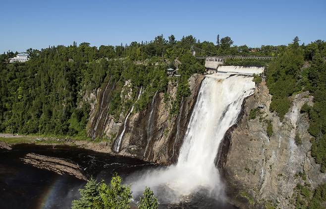 퀘벡 몽모렌시폭포