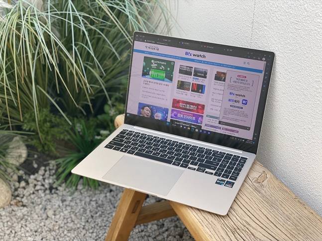 갤럭시북3 프로 /사진=백유진 기자 byj@