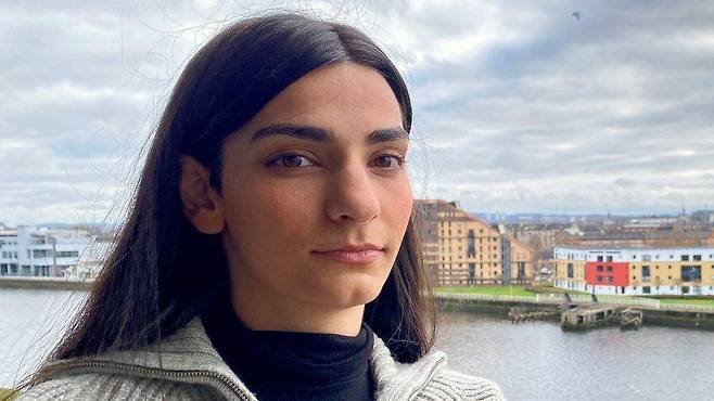 성폭행 생존자인 엘리 윌슨은 최근 증오 메시지가 급증하고 있다고 말했다