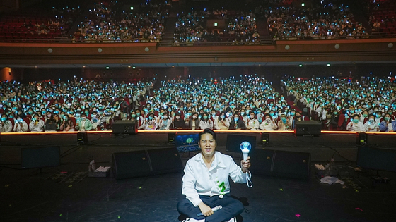 Jang Min-Ho successfully completed the 2023 Jang Min-Ho Solo Concert, which was held at the Hall of Peace in Seoul, Kyunghee University on the 4th and 5th of May.This concert is the Walk the Line Concert, which was held at Daegu, Gwangju, Seongnam, Busan, Changwon and Incheon from November last year to January this year.Jang Min-Ho breathed hotly with the audience with new and richer stages and ended the national tour.On this day, Jang Min-Ho opened the stage of the performance by showing Daebak Day and Time Machine one after another.Jang Min-Ho gave a warm greeting and sincere thanks to the Walk the Line Concert, thanks to the enthusiastic support of the audience.It then raised the fever of the scene by offering a variety of setlists, including the hit songs You Know My Name, Yeonriji, Poor Man, and the title song Was It You from their second full-length album Eternal, as well as My Man Who Is Thankful and Sorry and Only One Miracle.At the end of the performance, Jang Min-Ho went down to the audience with a I love you sister and breathed more intimately with the fans. I also had a photo time with the audience to commemorate my precious time.Jang Min-Ho expressed regret over the last performance of the national tour, saying, I do not want to say that it is the last time. He expressed his gratitude to the fans who came to see him for a while.Finally, Jang Min-Ho expressed his sincere heart with his own song I Want to Sing and presented Kim Won-joons Show as an ending song.On the other hand, Jang Min-Ho is Mr. Trot champion, Mr.Trot2 - The Beginning of a New Legend , as well as YouTube web entertainment Jang Min-Ho shoots Tangway and continues to be active.