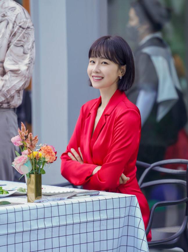 TV조선 ‘빨간풍선’ 홍수현 비하인드컷. 제공 | FN엔터테인먼트