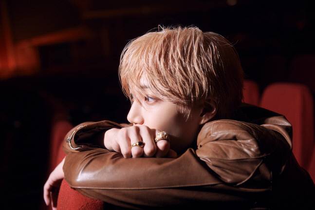 엑소 카이 세 번째 미니앨범 ‘Rover’ 제공 | SM엔터테인먼트