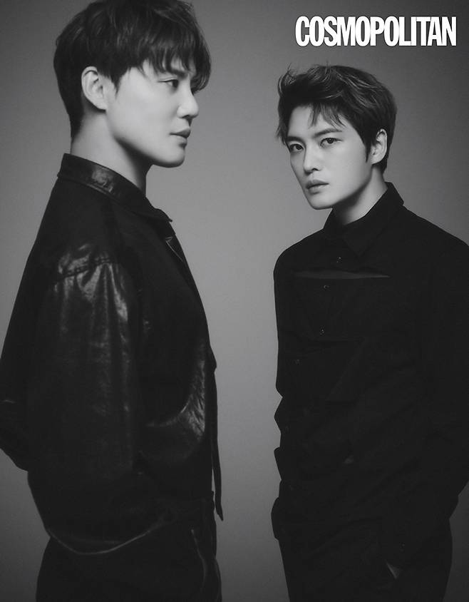 Seoul =) = Singer Jaejoong, Junsu gave a lingering chemistry for the 20th anniversary.On the 21st, magazine Cosmopolitan released an interview with Jaejoong and Junsu.Jaejoong and Junsu, who celebrated their 20th anniversary this year, decorated their visuals with a sophisticated yet intense aura.The members who have been together for a long time and who are proud of the perfect chemi have been amazed by the unrivaled aura and charm in the field.In an interview after the filming, Junsu recalled the 20th anniversary of his debut, saying, I think there has been a lot of work since I came here, he recalled.Jaejoong said, I think its already been such a long time, and I think its time to be proud that there will be a lot more to do in the future.Two 20-year-old artists who have been loved for a long time and have been rated as K-pop legend idols.Jaejoong said, It is amazing and I feel good. Thanks to that, I get the confidence that I can do more in the future. Junsu also said, I am the same, he said. I think I should work harder not to be ashamed of it.When asked about future plans, Jaejoong said, I thought I would like to make something to commemorate the 20th anniversary if it is time for this year. Junsu also said, The 20th anniversary is a meaningful year for us, I hope you will give me a lot of expectations, he added, raising expectations for the 20th anniversary project.