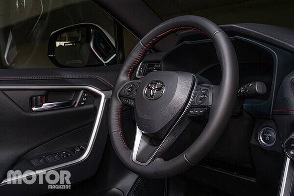 토요타 라브4 PHEV