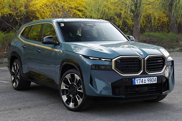 BMW XM