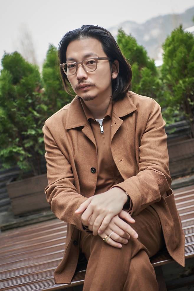 디즈니+ 오리지널 시리즈 '카지노'에서 양정팔 역으로 열연한 배우 이동휘. 디즈니+ 제공